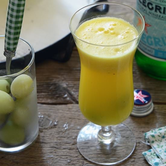 Sparkling Pineapple Mocktail