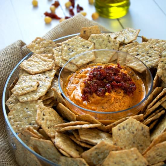 Sun Dried Tomato & Garlic Hummus
