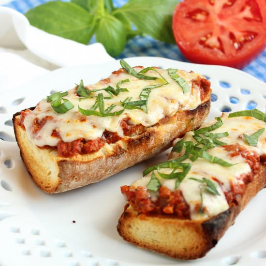 Bolognese French Bread Pizza