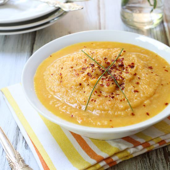 Cauliflower and Carrot Soup
