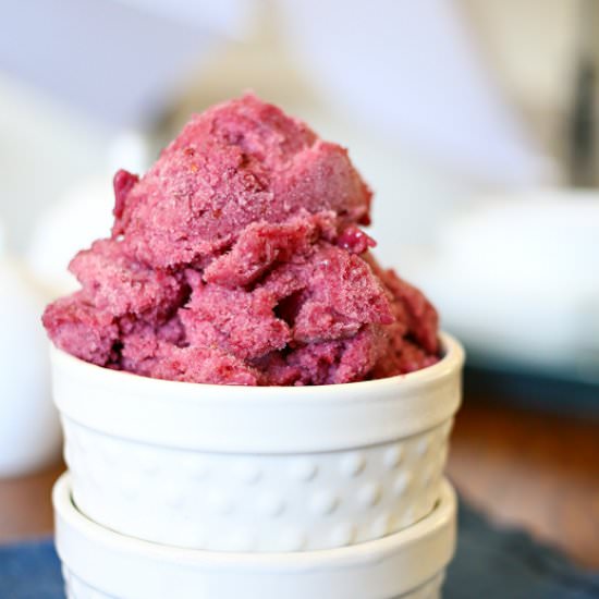Blackberry & Banana Ice Cream