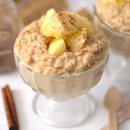 Apple Pie Overnight Oatmeal