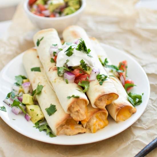 Slow Cooker Chicken Taquitos