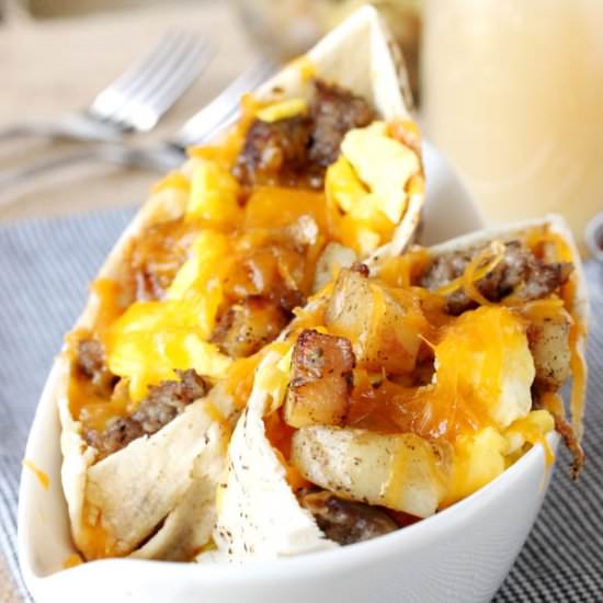 Breakfast Burrito Pitas