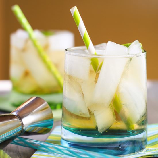 Whiskey Ginger Cocktail
