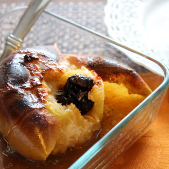 Apples Baked with Prunes and Honey