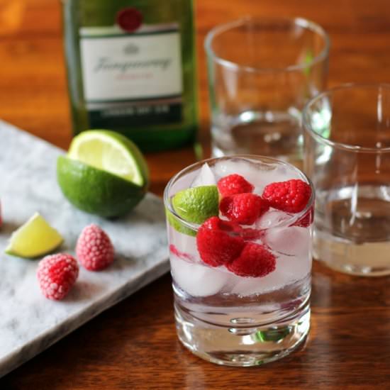 Gin And Tonic With Raspberries