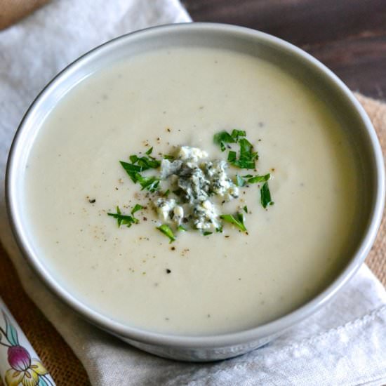 Skinny Cauliflower Blue Cheese Soup