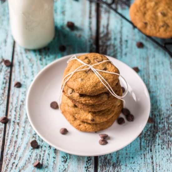 Crispy Chocolate Chip Cookies