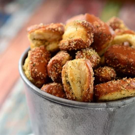Garlic Parmesan Ranch Pretzels