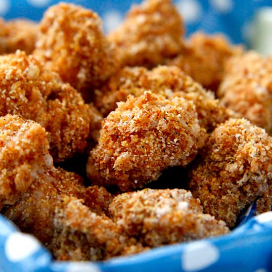 Buffalo Popcorn Chicken & Honey Dip