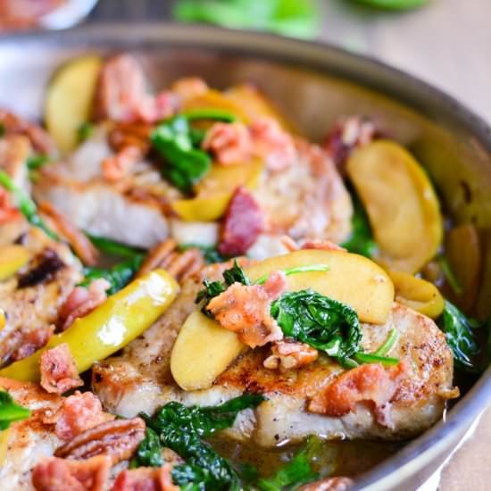 Apple and spinach Pork chops