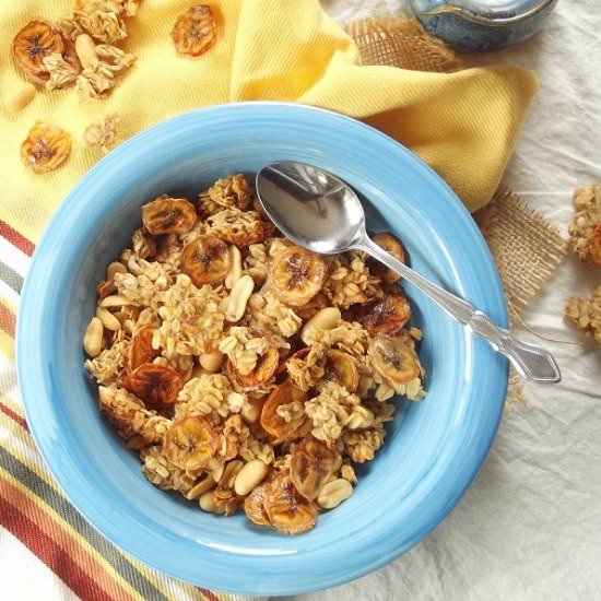 Banana Peanut Granola