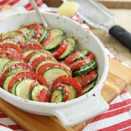 Zucchini and tomato Parmesan gratin