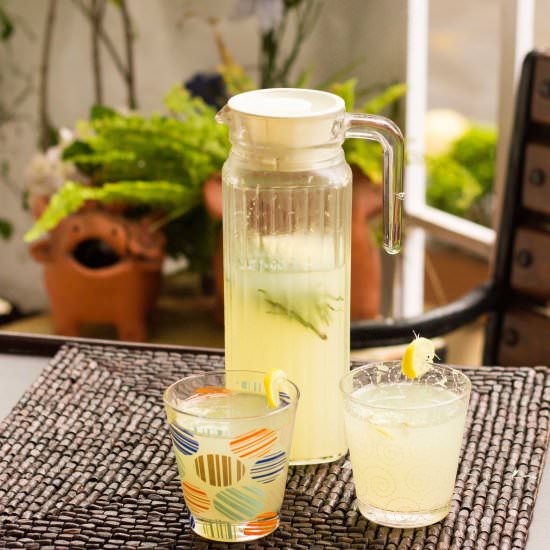 Rosemary Lemonade