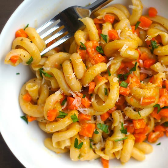 Risotto-Style Pasta With Carrots