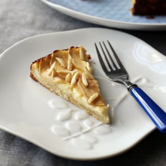 Apple Bavarian Torte