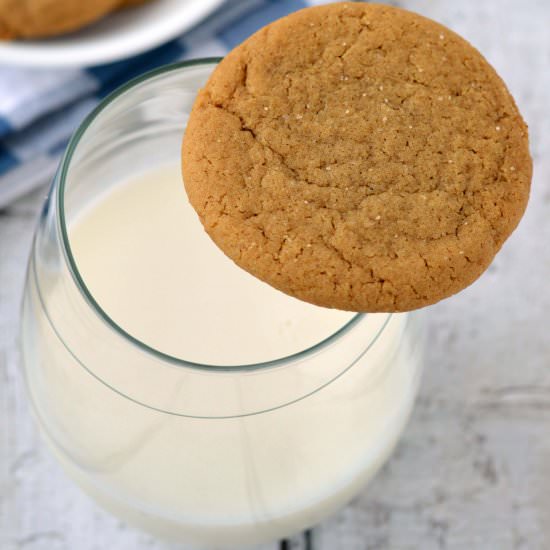 Big, Soft Gingerbread Cookies