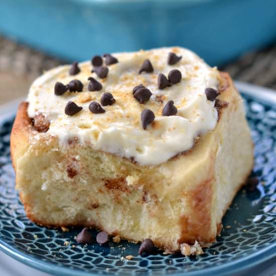 S’mores Cinnamon Rolls