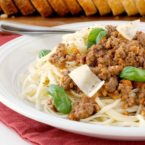 Linguini Bolognese