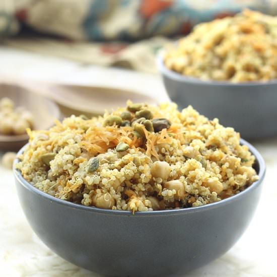 Moroccan Quinoa & Chickpea Salad