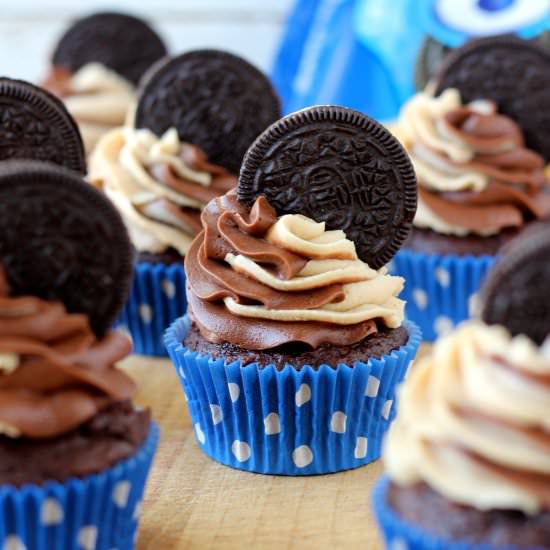 Peanut Butter Oreo Cupcakes