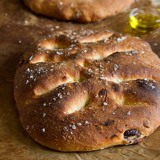 Olive & Sun-Dried Tomato Fougasse