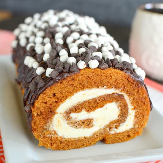 S’mores Pumpkin Roll