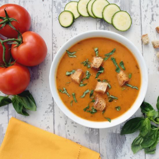 Zucchini & Tomato Basil Soup