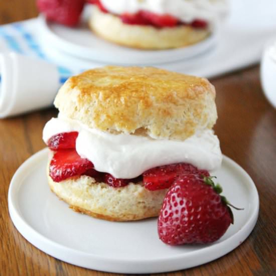 Easy Strawberry Shortcakes