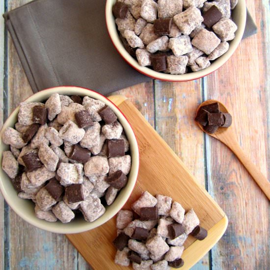 Red Velvet Muddy Buddies