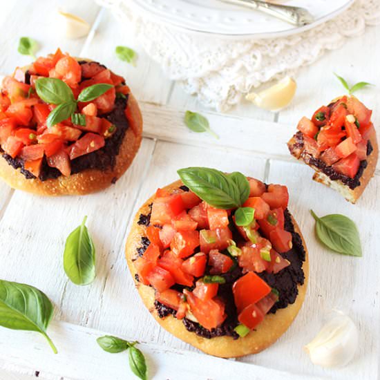 Mediterranean Bruschetta