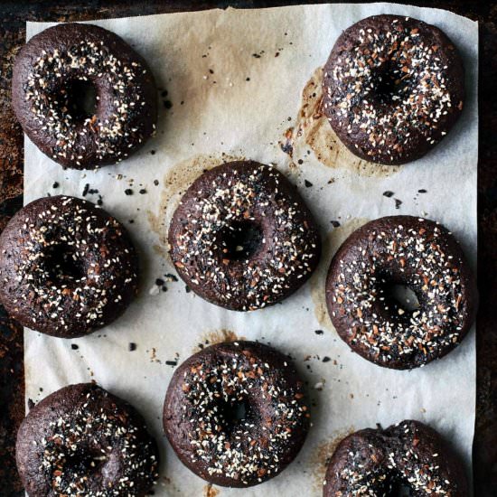 Pumpernickel Bagels