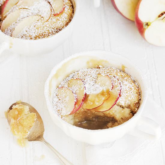 Caramel Apple Pudding Cake