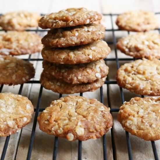 Coconut Oatmeal Anzac Cookies