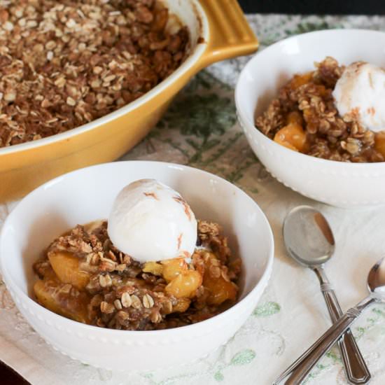 Summery Peach Crisp