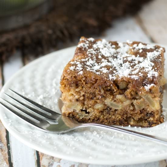 APPLE WALNUT CAKE