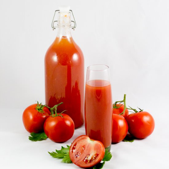 Preserving Tomato Juice for Winter