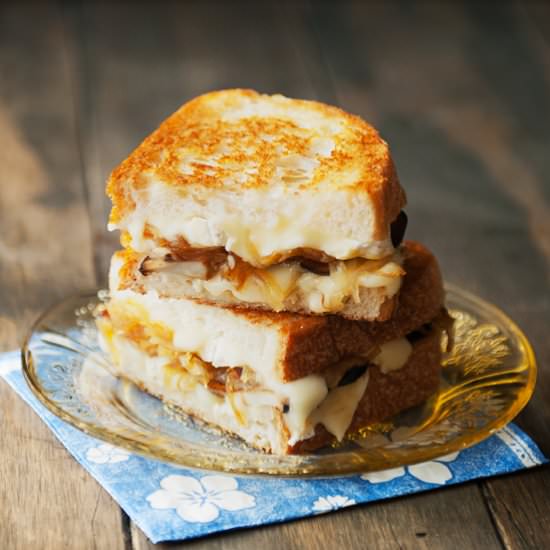 Grilled Brie Porcini Onion Sandwich
