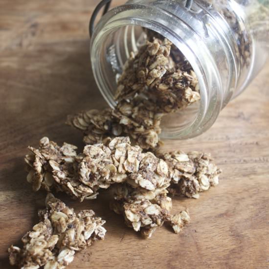 Spiced Latte Granola Clusters