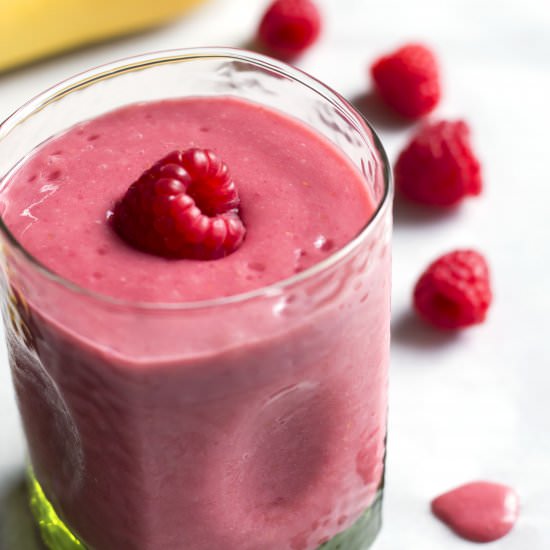 Pretty in Pink Raspberry Smoothie