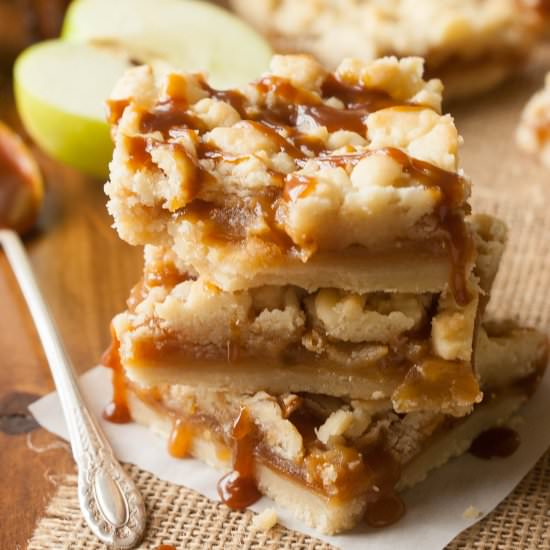 Caramel Apple Shortbread Bars