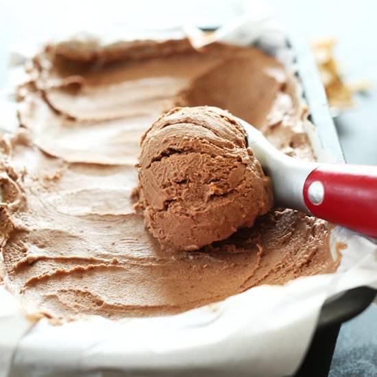 No Churn Vegan Chocolate Ice Cream