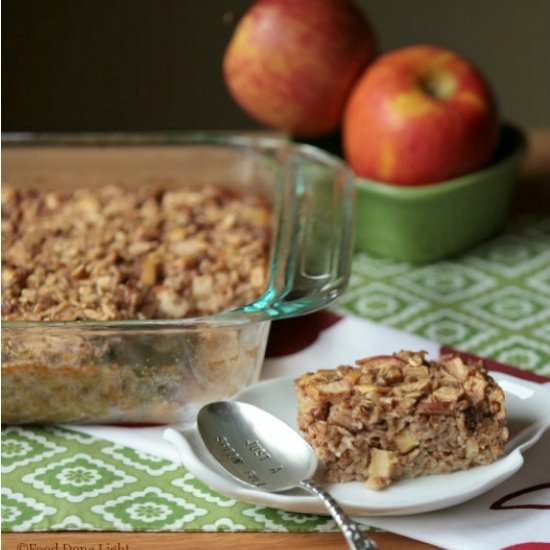Apple Pie Baked Oatmeal