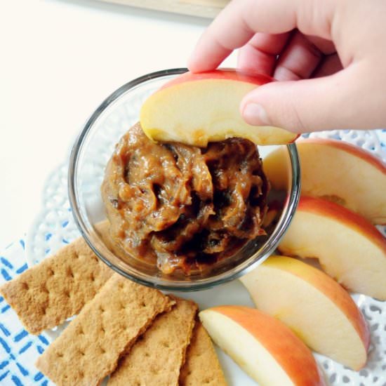 Salted Raw Chocolate Caramel Dip