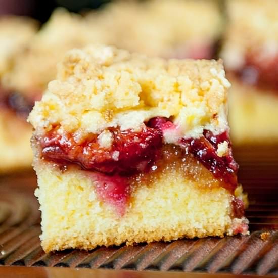 Plum Crumble Cake