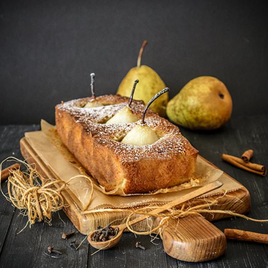 Spicy Pear Cake