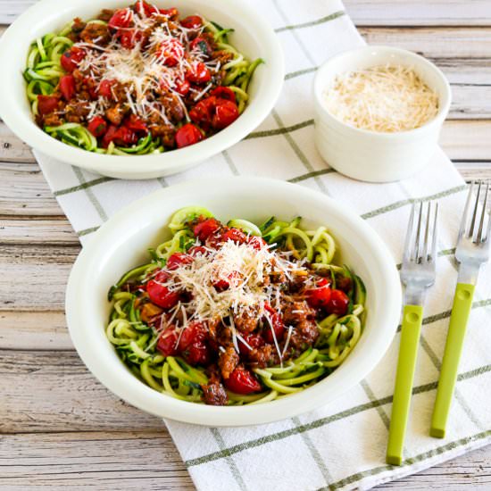 Zucchini Noodles with Spicy Sauce