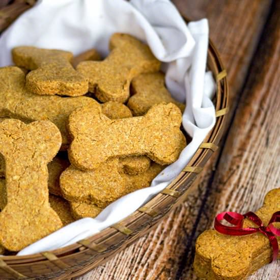 Peanut Butter & Cheese Dog Biscuits
