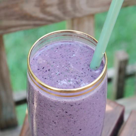 Blueberry Kale Smoothie